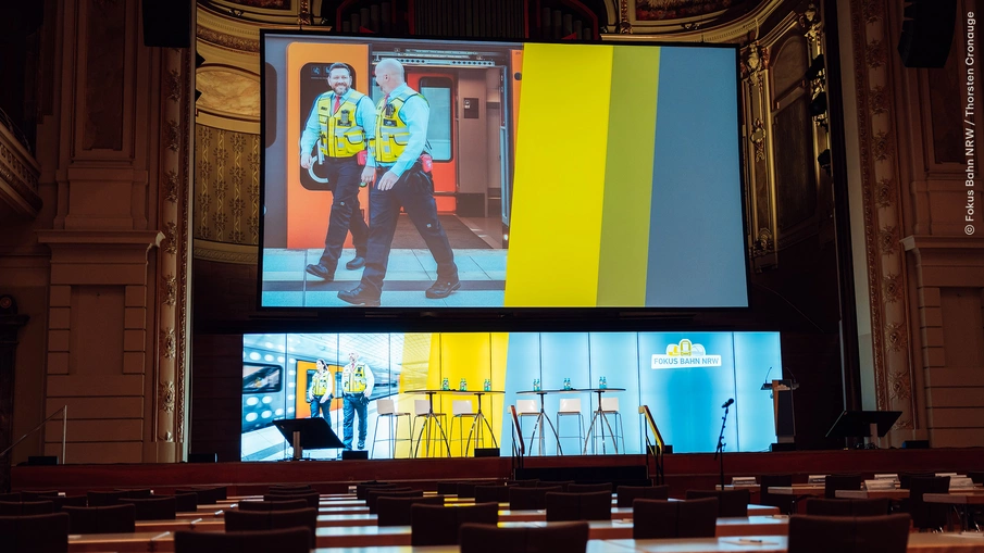 ÖPNV-Sicherheitskongress NRW: Blick auf die Bühne