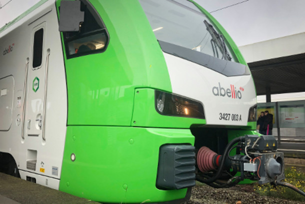 Die Front einer S-Bahn Rhein-Ruhr