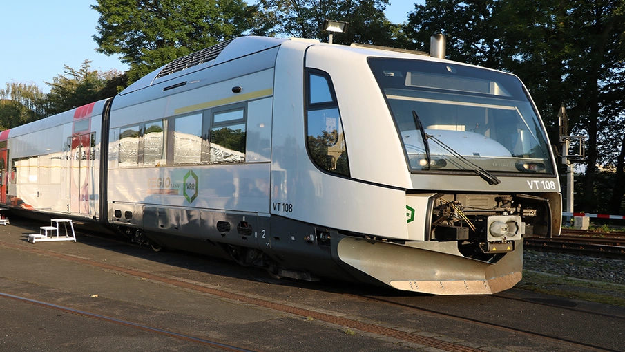 Ein Zug der Regiobahn