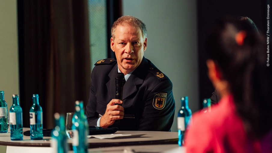 ÖPNV-Sicherheitskongress NRW: Helge Scharfscheer, Vizepräsident der Bundespolizei Sankt Augustin