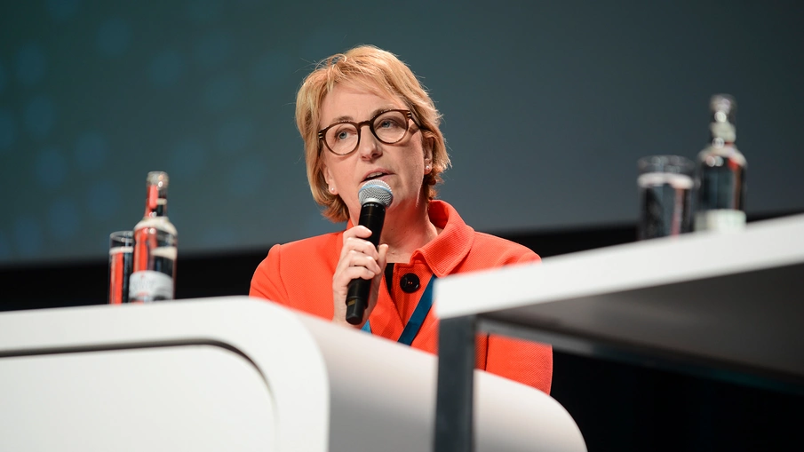 NRW-Mobilitätsforum 2025: Sabine Schnake, Geschäftsführerin der WSW mobil GmbH