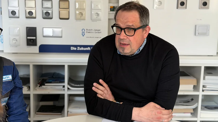 Interview zum DeutschlandTicket für Auszubildende des Elektrohandwerks: Geschäftsführer Christian Muß