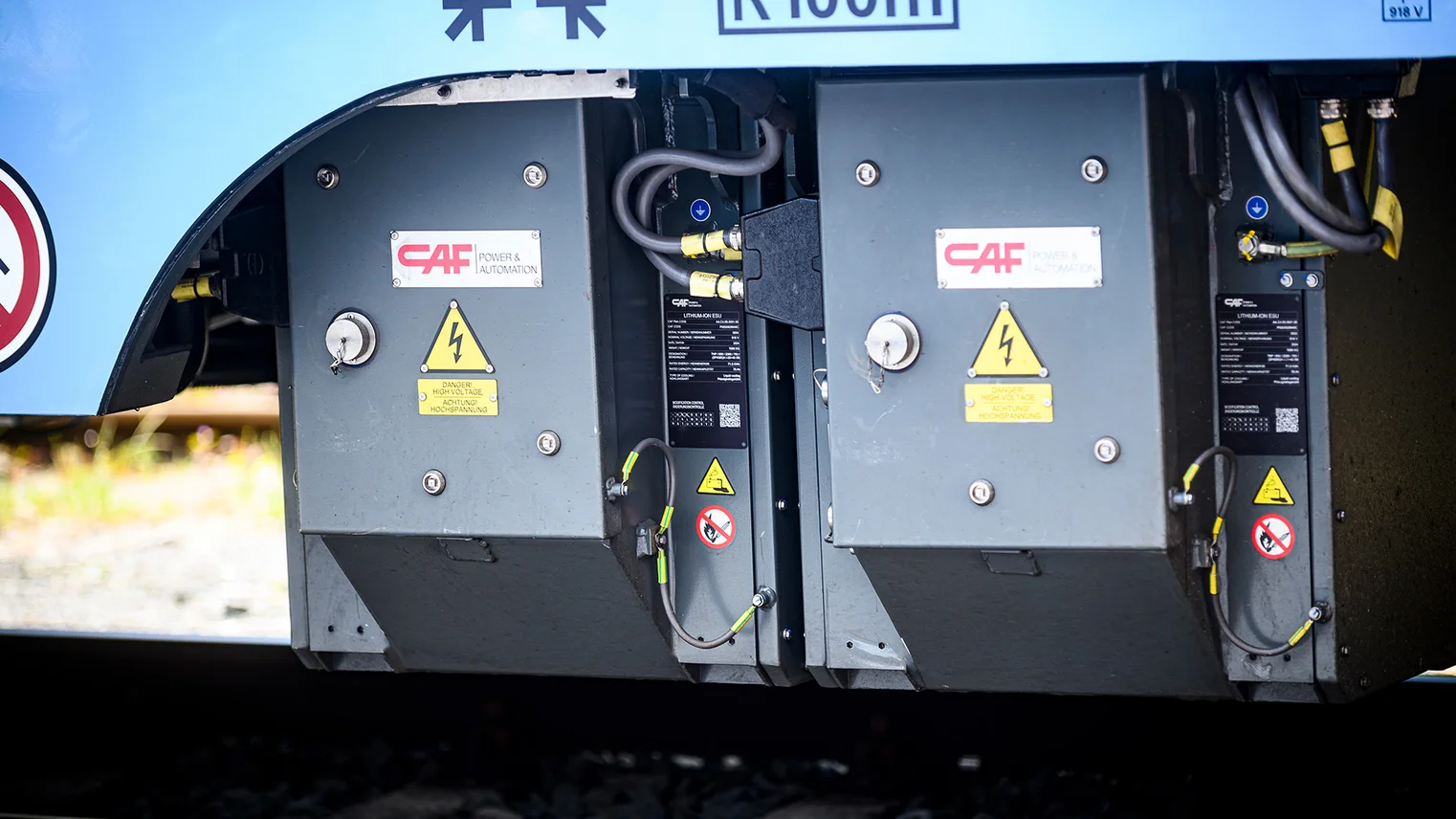 © VRR Vorstellung der BEMU-Fahrzeuge von CAF: Batteriekästen unter dem Zug