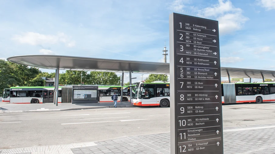 Der Busbahnhof am Gelsenkirchener Hbf.