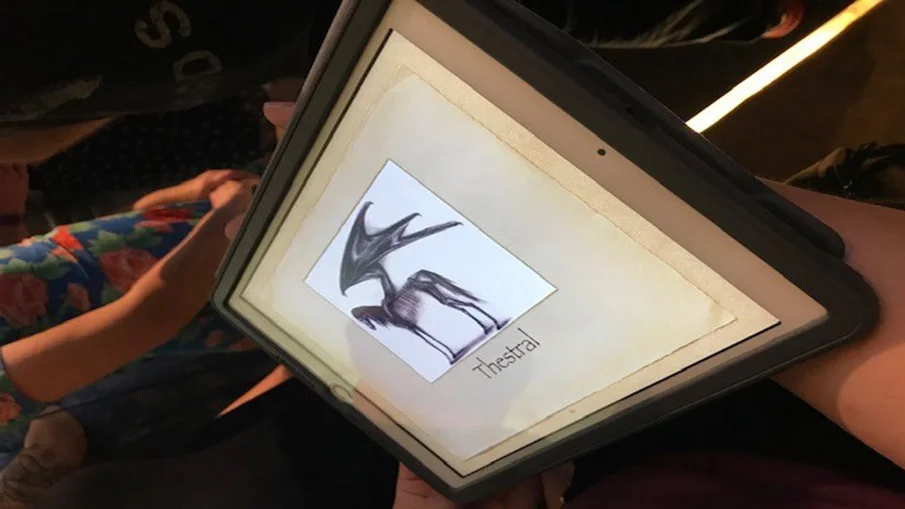 Foto einer Zeichnung eines Thestrals