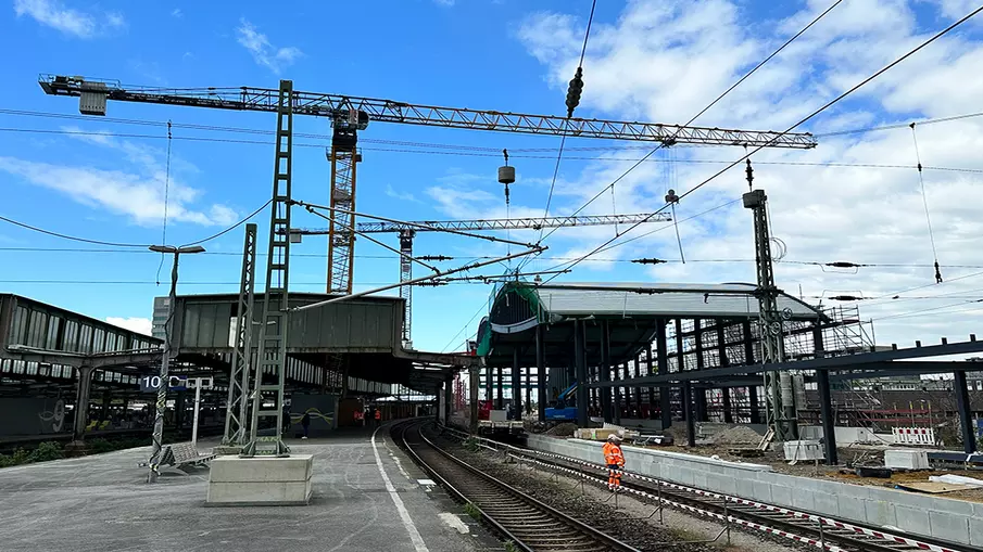 Blick auf die Bauarbeiten am Duisburger Hbf