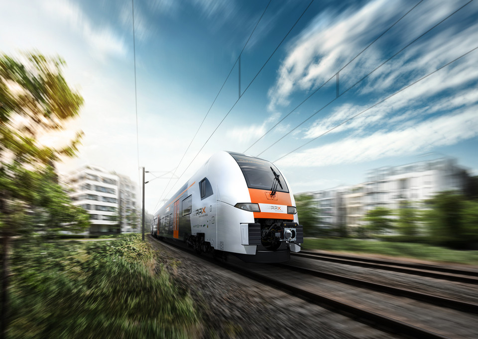 Dder Rhein-Ruhr-Express auf den Schienen fahrend.