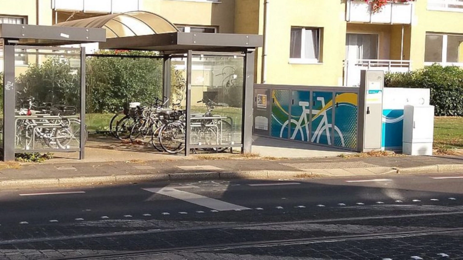 Die DeinRadschloss Anlage Krefeld Eichhornstrasse