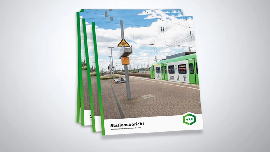 Abbildung eines Stapels mit Stationsberichten
