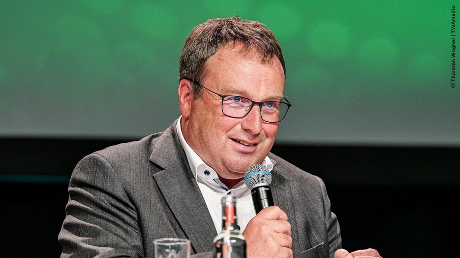 NRW-Mobilitätsforum 2025: NRW-Verkehrsminister Oliver Krischer