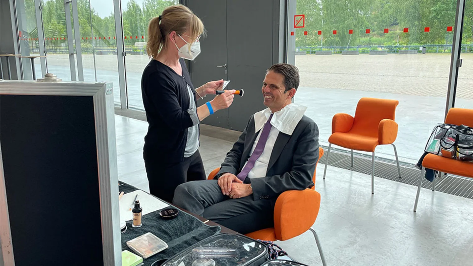 José Luis Castrillo, VRR-Vorstand, in der Maske