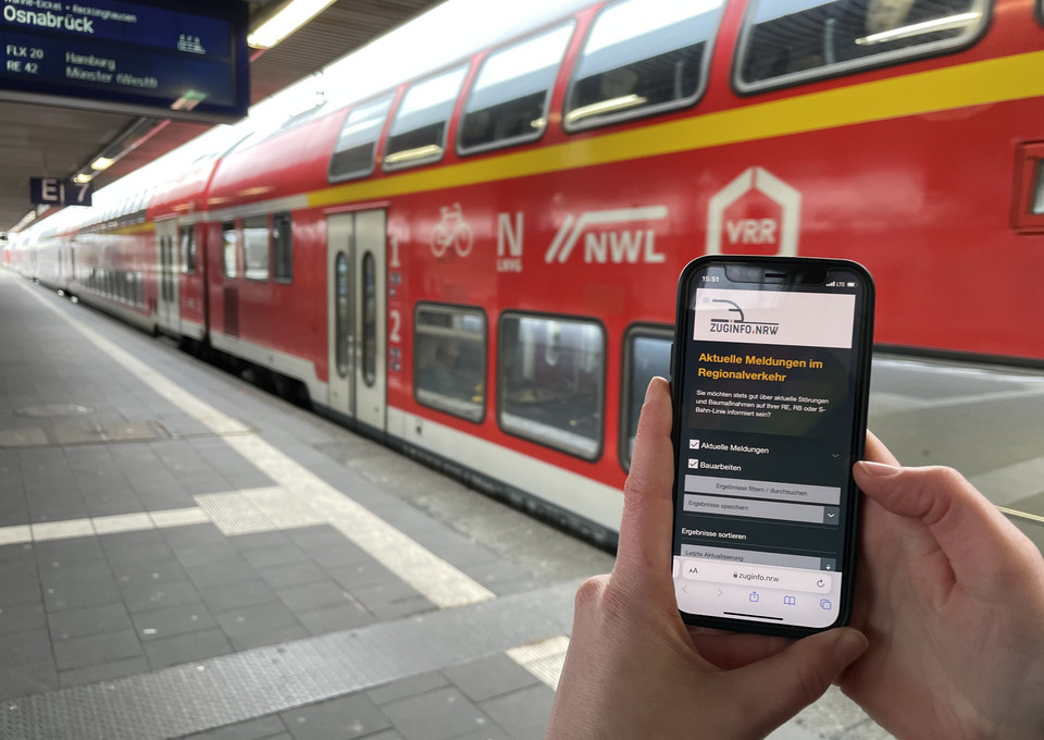 Die Zuginfo NRW Seite auf dem Handy geöffnet