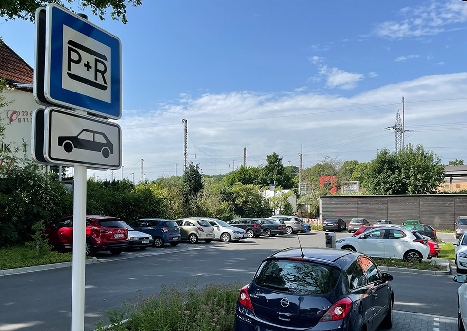 P+R-Parkplatz am Bahnhof in Marl-Sinsen