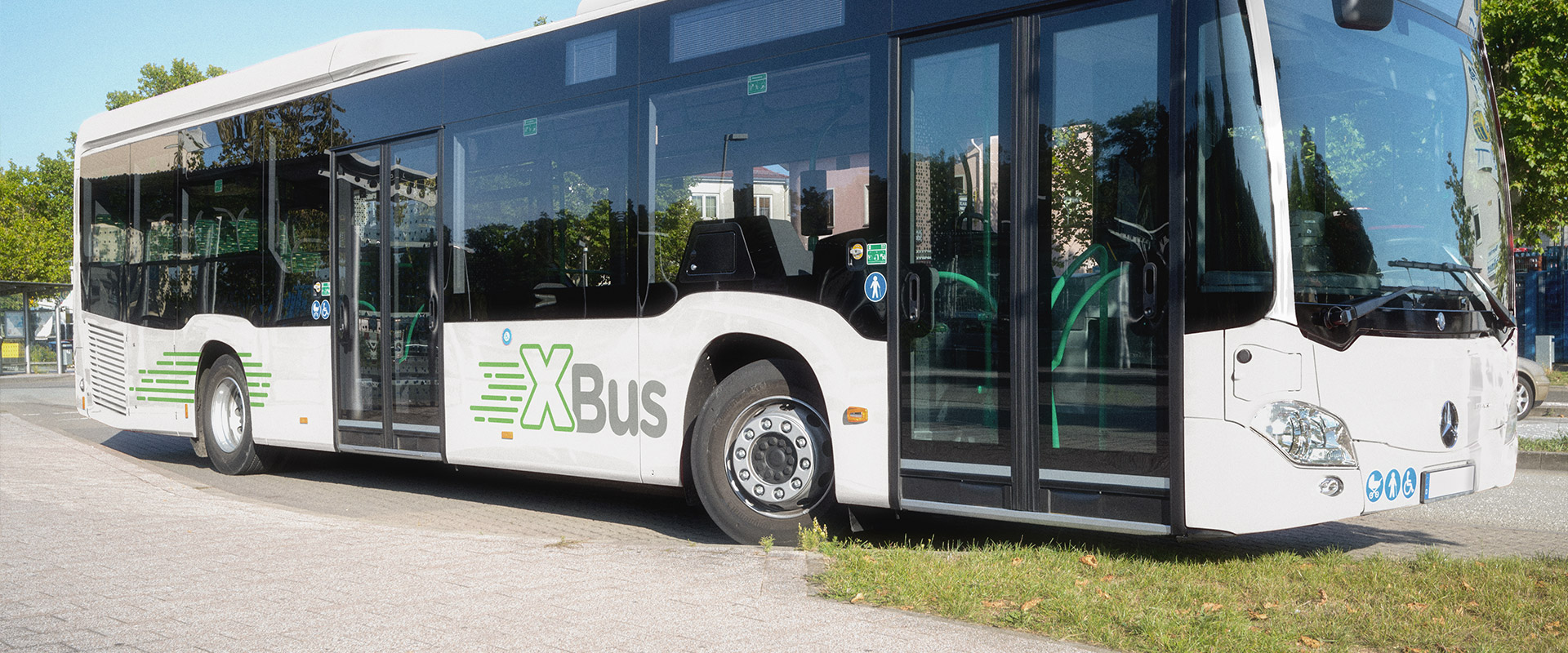 Seitenansicht eines XBusses