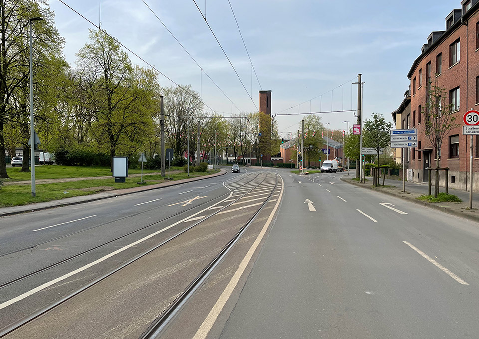 Neubau Haltestelle Brückelstraße: Blick auf den Straßenabschnitt vor Baubeginn